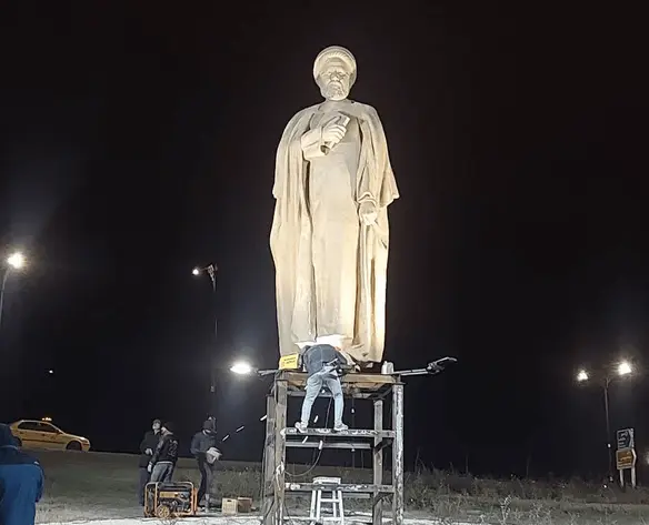 مجسمه رییسی در اردبیل مجسمه رئیسی