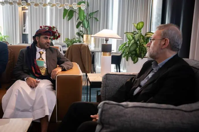 دیدار علی لاریجانی با سخنگوی انصارالله‌ یمن