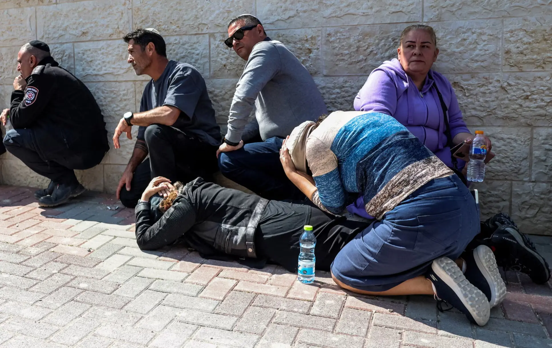 پناه گرفتن مردم اسراییل موقع حمله ایران