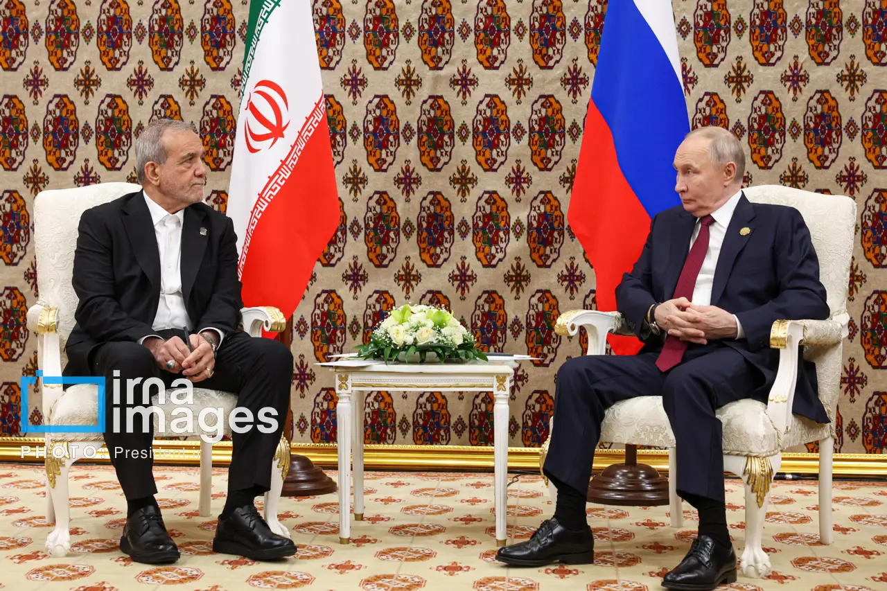 دیدار پزشکیان و پوتین و پزشکیان