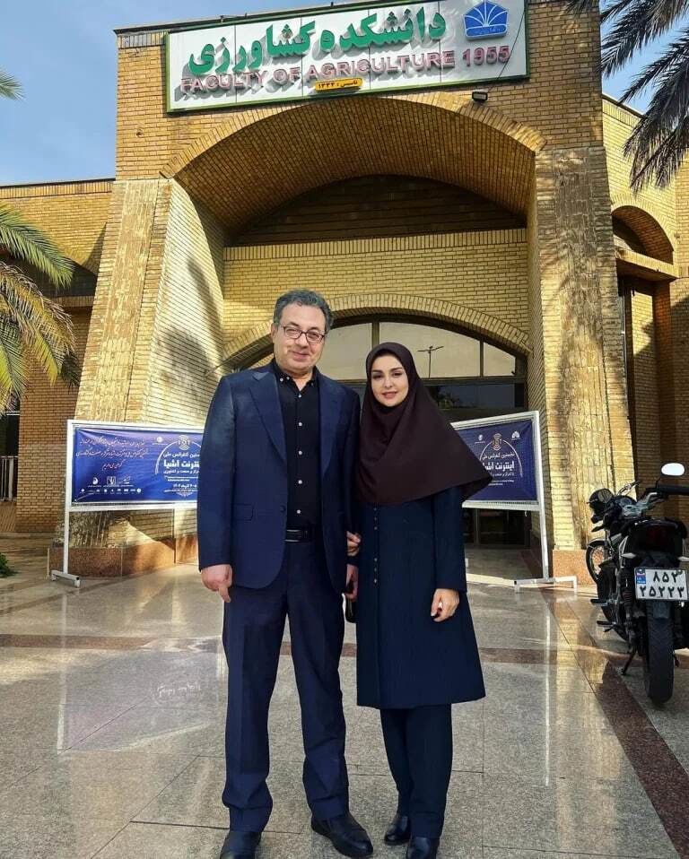 شعله رزمجو گوینده خبر و همسرش قالیباف 