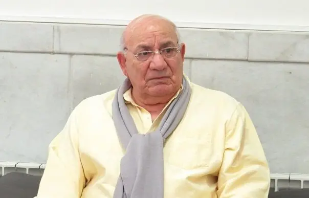 حشمت مهاجرانی