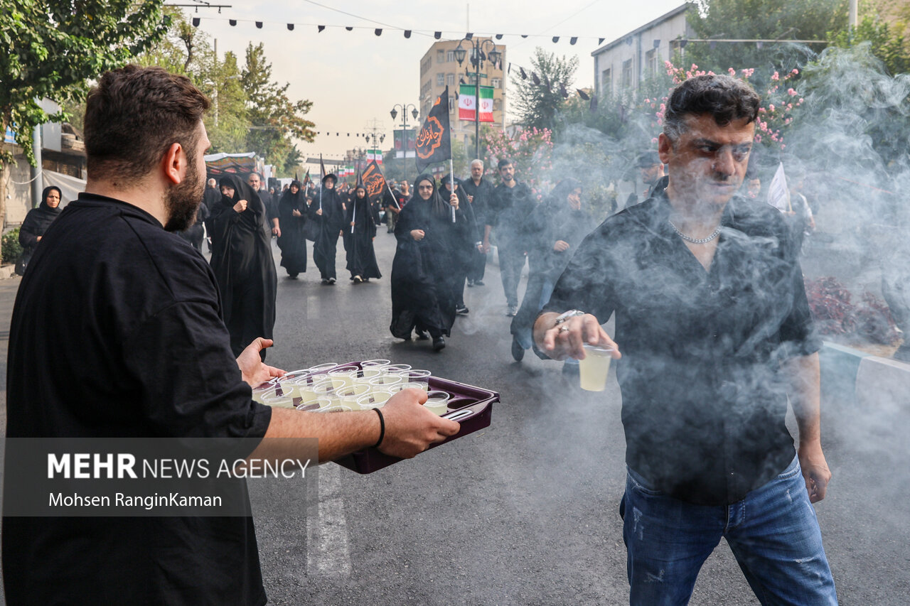 مراسم پیاده روی جاماندگان اربعین  در تهران