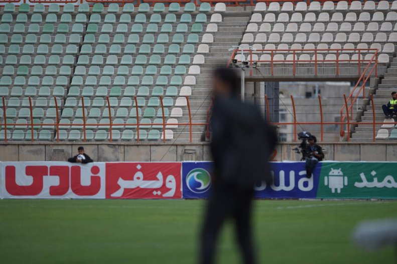 سربازان وظیفه، تنها تماشاگران امشب فوتبال ایران
