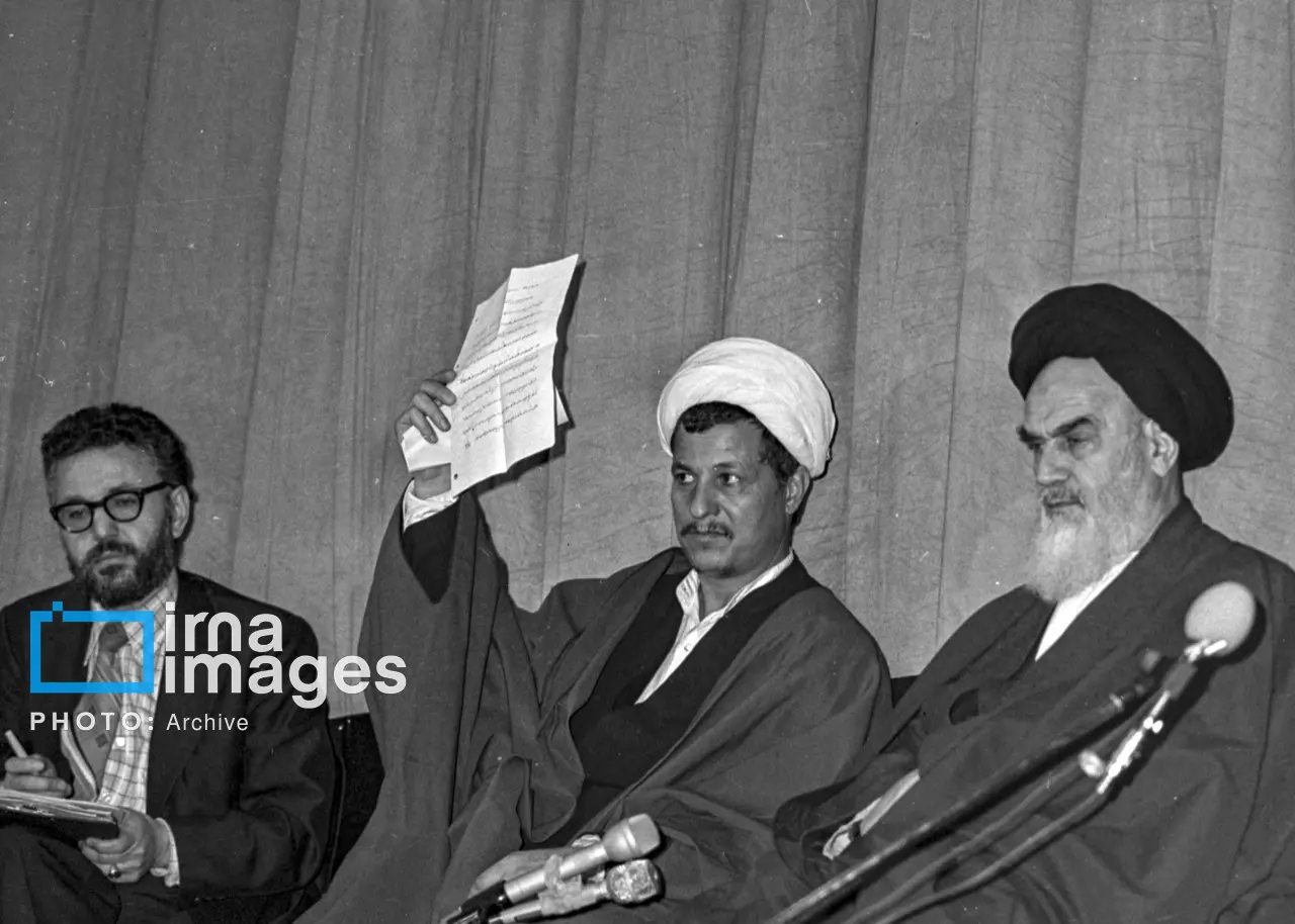 معارفه مهندس بازرگان برای نخست وزیر دولت موقت