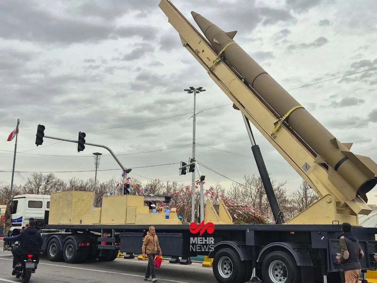 موشک دوربرد ایران موشک ایران 