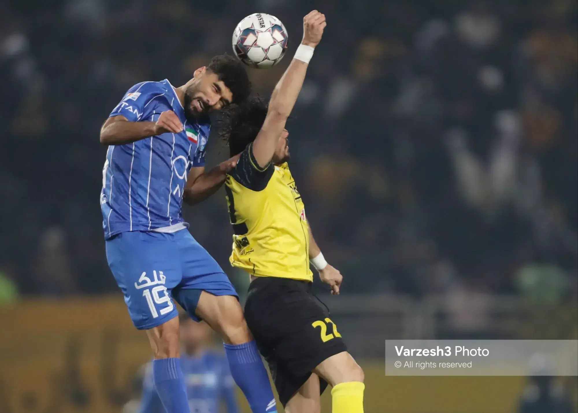 پاسخ دبیرکل فدراسیون به هجده تیمی شدن لیگ برتر