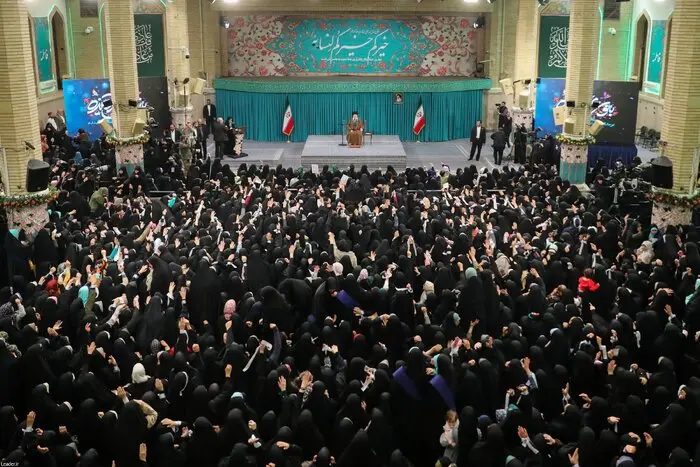دیدار رهبر انقلاب با زنان