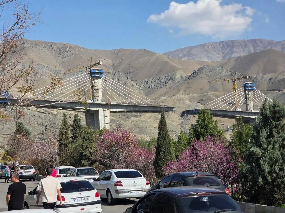 حمله آمریکا به پل بی یک عظیمیه کرج