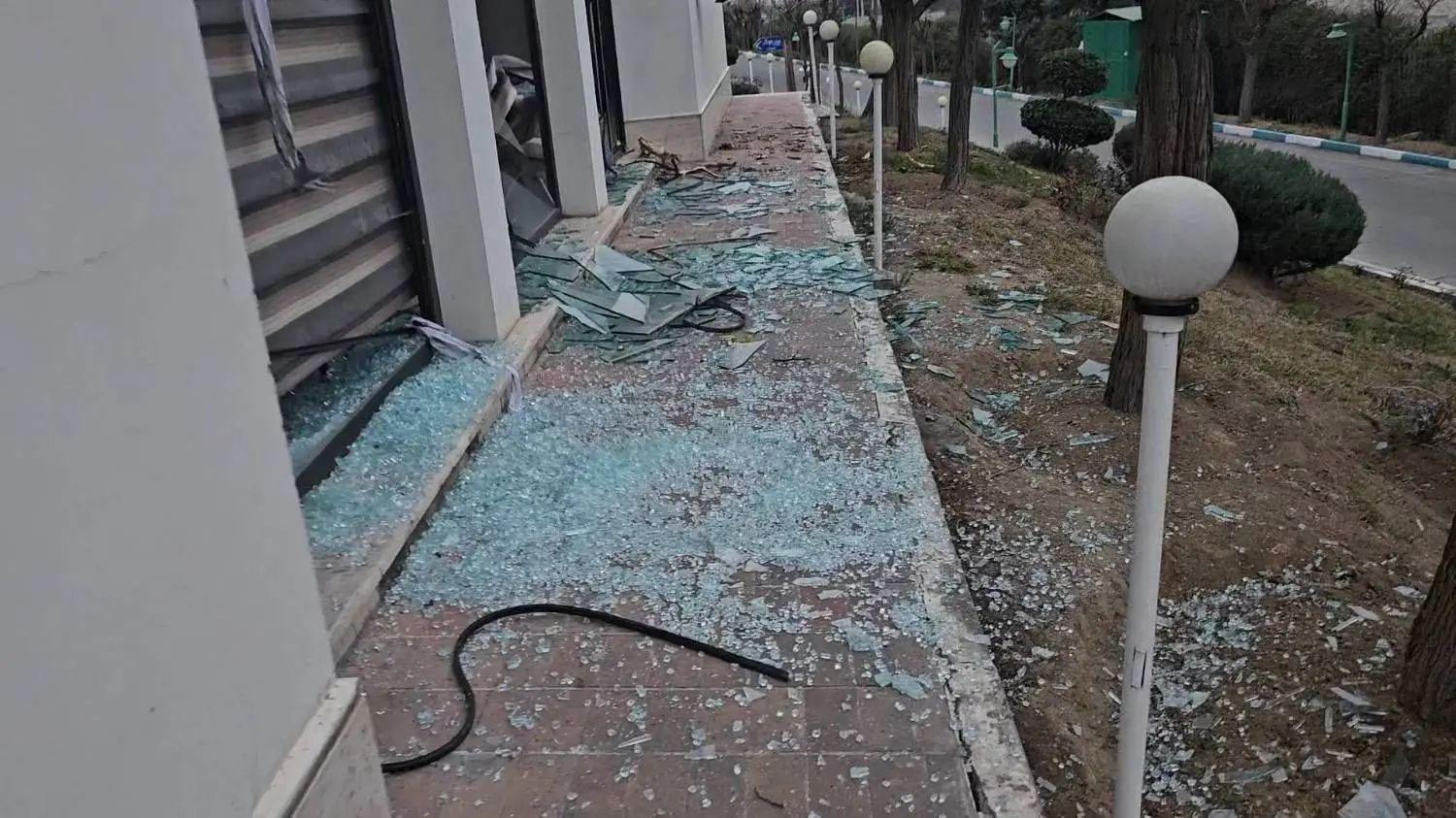 آسیب جدی مرکز ملی فوتبال از حملات تجاوزکارانه