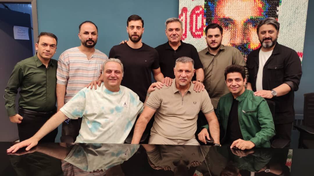 آرش افشین چند روز قبل همراه با ابراهیم علیزاده خواننده سرشناس آذری