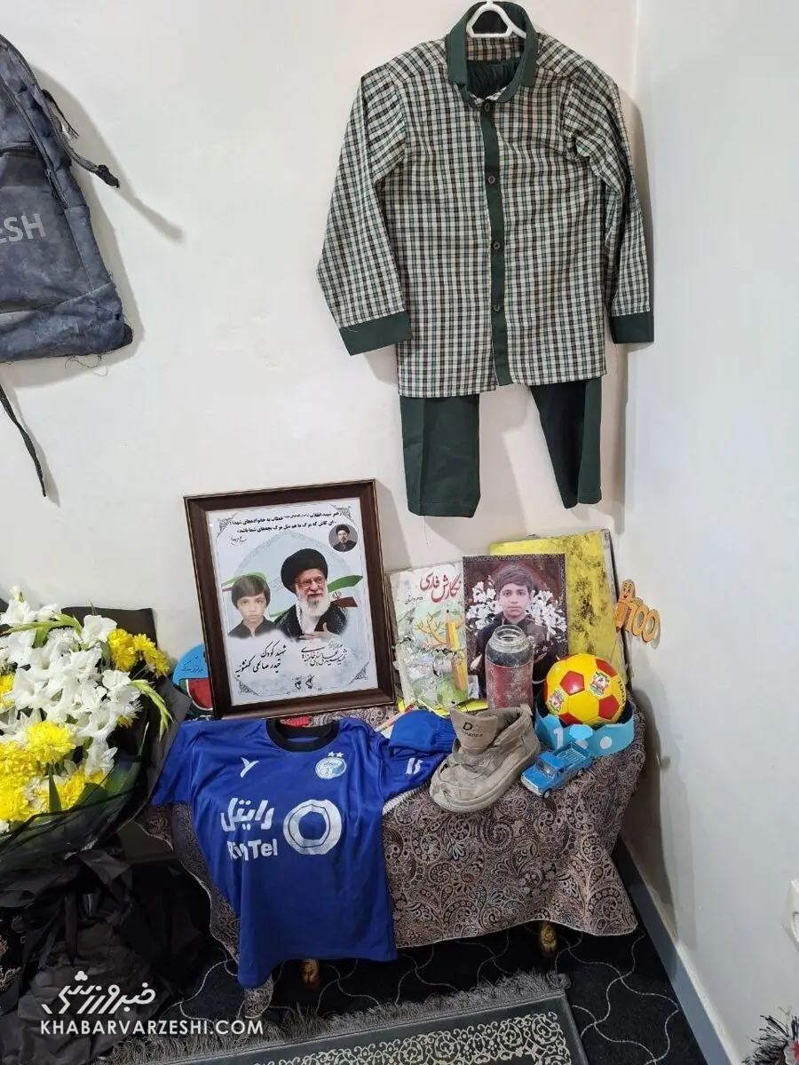 وریا غفوری در مراسم چهلم شهدای دانش آموز میناب