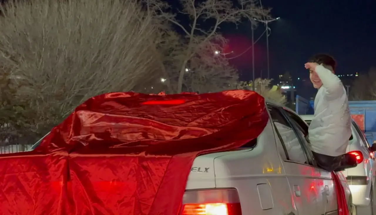 شادی هواداران تراکتور 