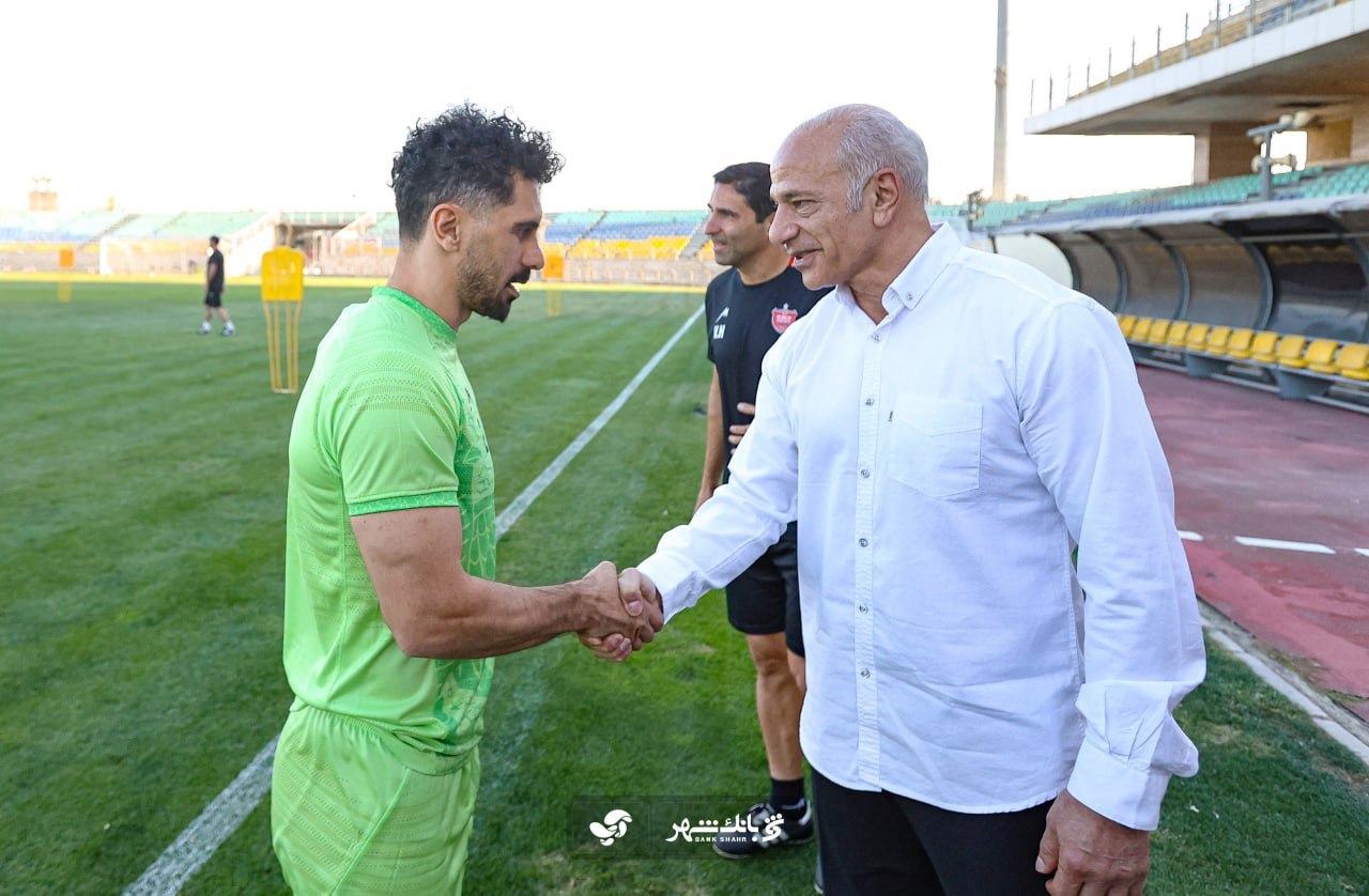 محمد خاکپور در تمرین پرسپولیس