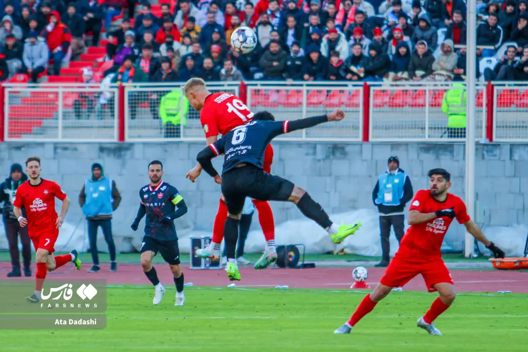 بازی پرسپولیس و تراکتور