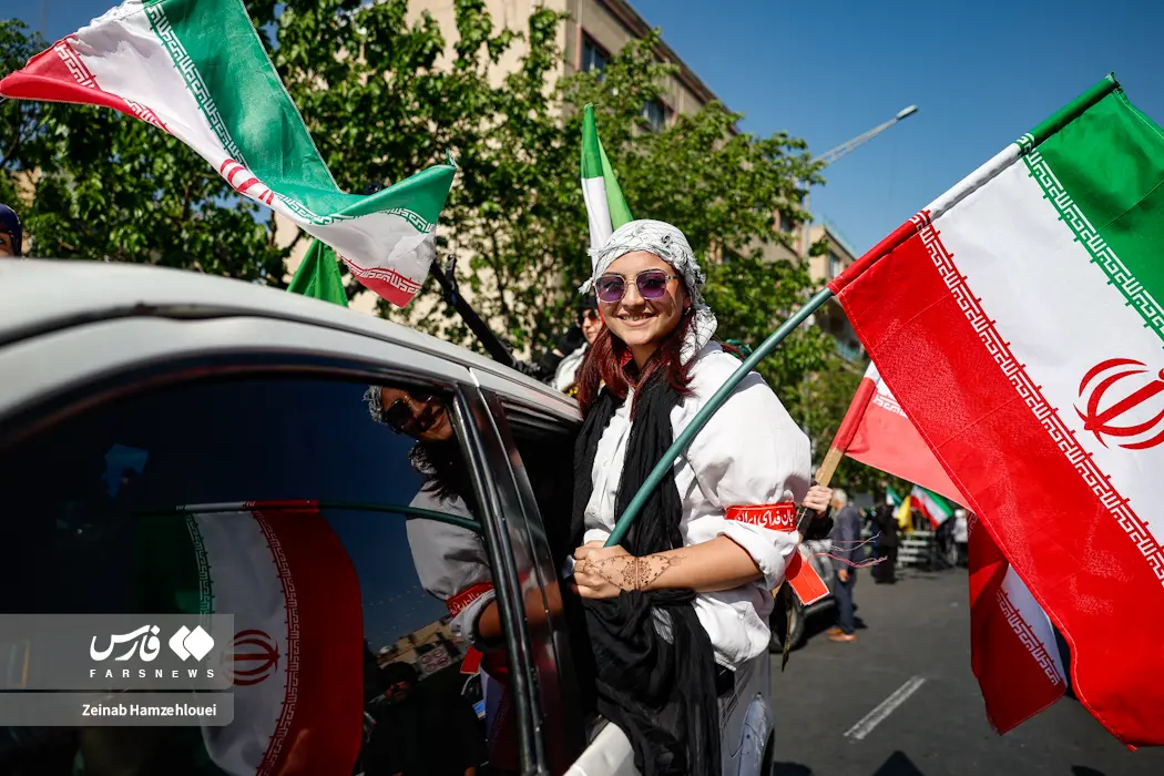 رزمایش دختران جان‌ فدای ایران