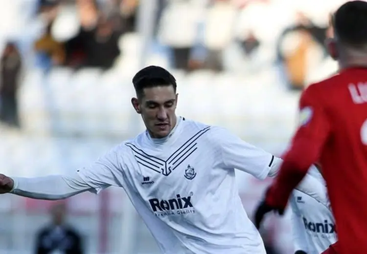 شکایت استقلال و تراکتور از بازیکن سرباز ملوان