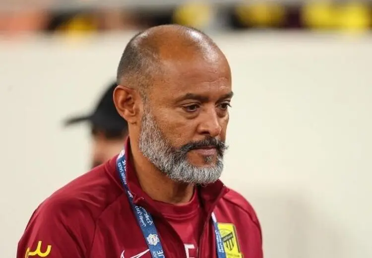 سرمربی الاتحاد رسما اخراج شد