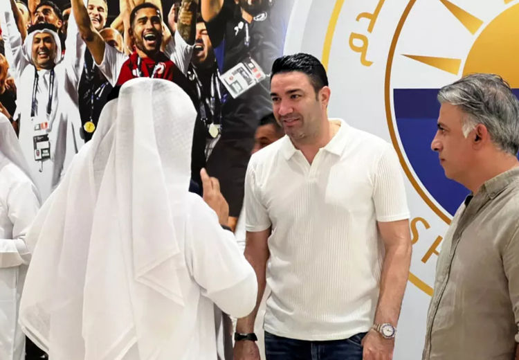 حضور  سرمربی سابق استقلال در دیدار تراکتور + عکس