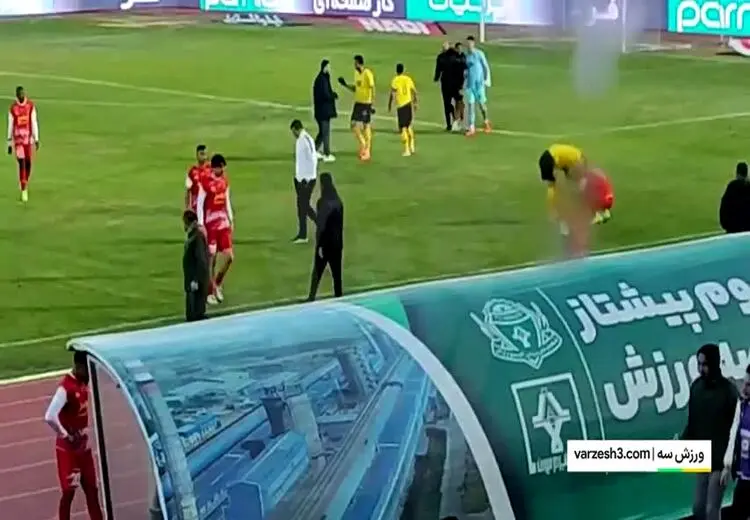 عکس‌العمل کریم باقری بعد از باخت به سپاهان