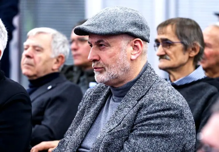 مجوز ورود سرمربی جدید استقلال خوزستان به ایران صادر شد