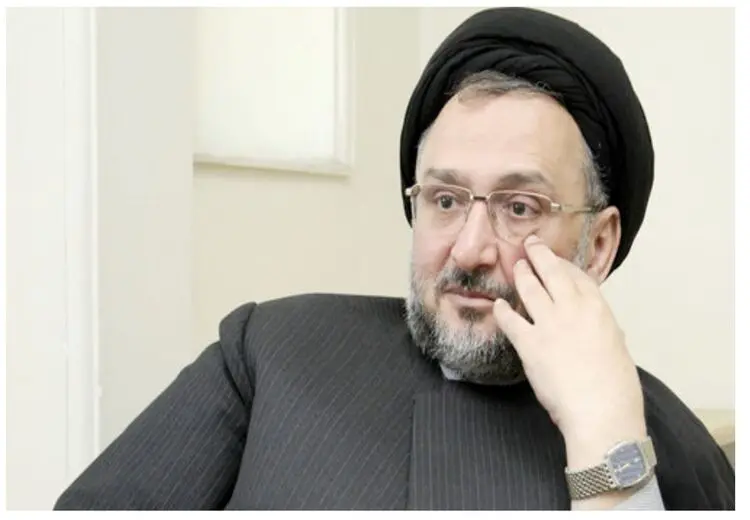 خاتمی و پزشکیان روی تخت بیمارستان + عکس