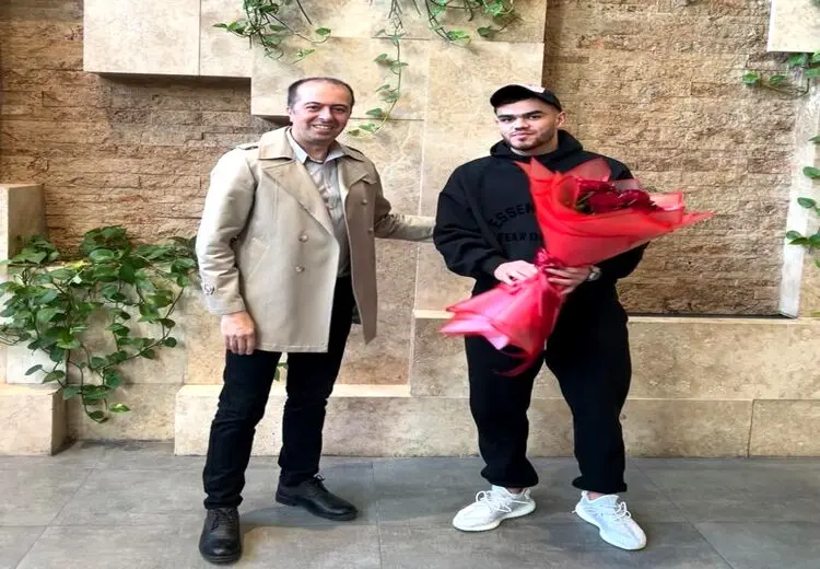 اوستون اورونوف وارد تهران شد + عکس