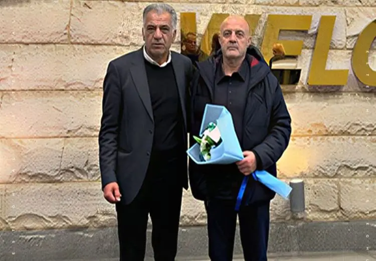 اوزجان بیزاتی به استقلال پیوست + عکس