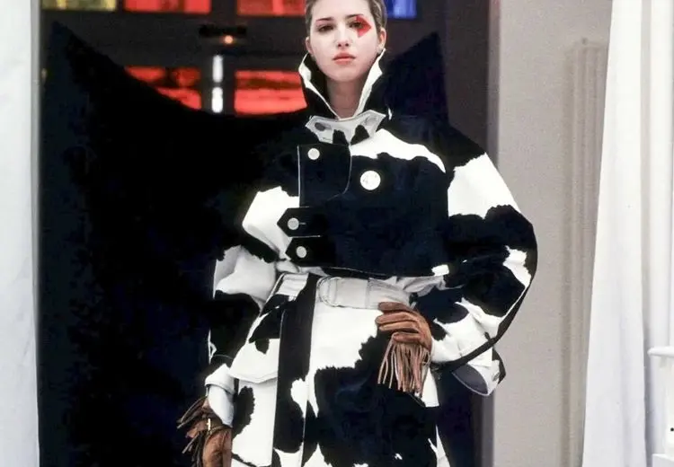 عکسی از 17 سالگی دختر ترامپ در پاریس