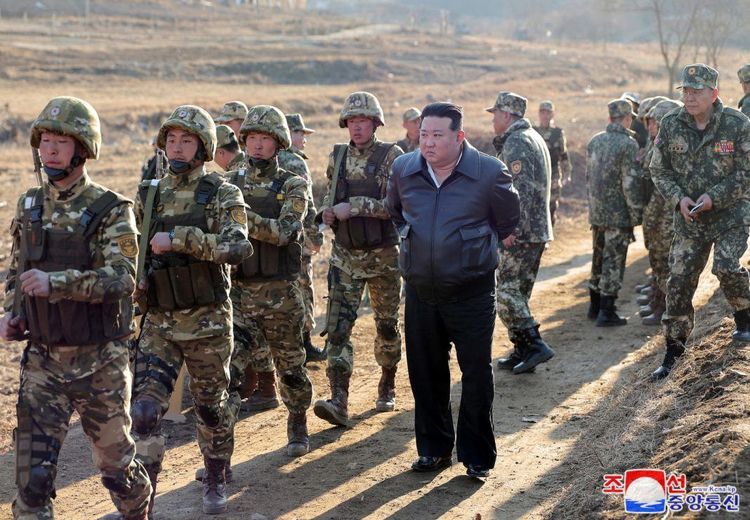 رهبر کره شمالی دستور افزایش آمادگی‌های جنگی را صادر کرد