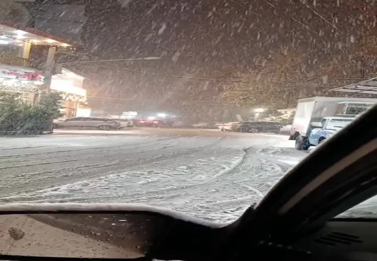  طرقبه مشهد کاملا سفید پوش شد / فیلم