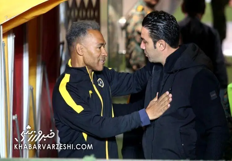 جنگ نکونام برای حفظ صدرنشینی