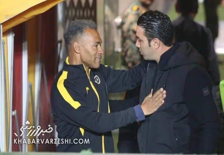 جنگ نکونام برای حفظ صدرنشینی