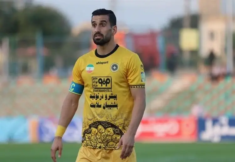 حاج‌صفی در آستانه ثبت رکورد در سپاهان + عکس