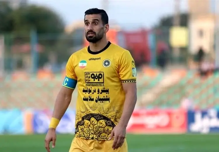 حاج‌صفی در آستانه ثبت رکورد در سپاهان + عکس