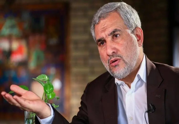 محسن اسماعیلی جایگزین ظریف و دبیر شد