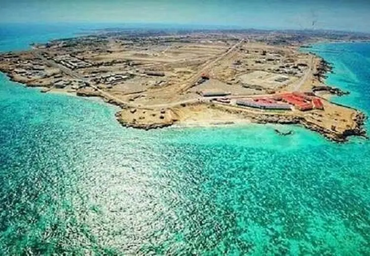 کارشناسان: ارتش ایران می‌تواند ظرف ۲ ساعت نیروهای آمریکایی را نابود کند