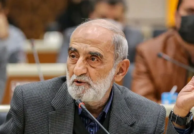 مدیرمسئول کیهان: قرار است پلتفرم‌هایی مثل فیلیمو، دیجی کالا، اسنپ و... را به افرادی بدهند که در خدمت نظام باشند