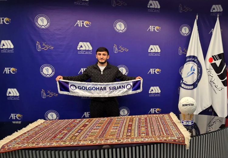 رونمایی از اولین خرید زمستانی گل گهر + عکس