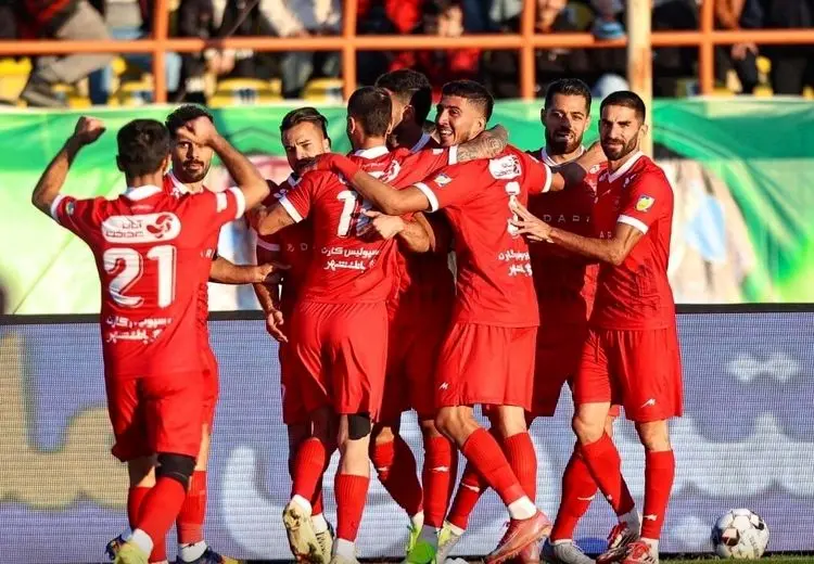 برد مهم پرسپولیس قبل از دربی / شاگردان اوسمار موقتا صدرنشین شدند