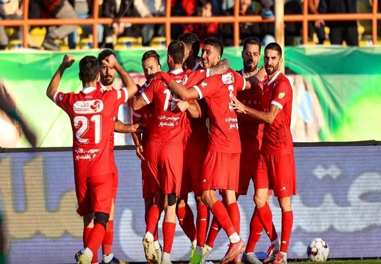 برد مهم پرسپولیس قبل از دربی / شاگردان اوسمار موقتا صدرنشین شدند