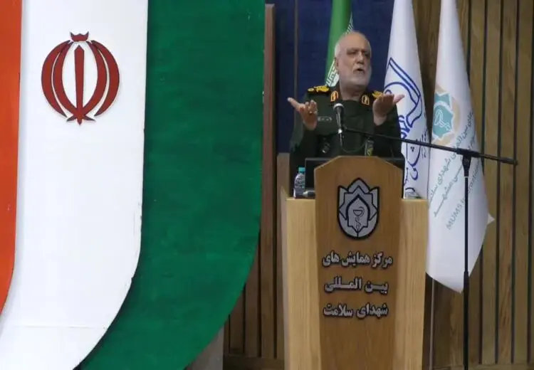  رئیس سازمان اطلاعات سپاه: از ۱۲ موشک شلیک شده به العدید ۶ موشک اصابت کرد