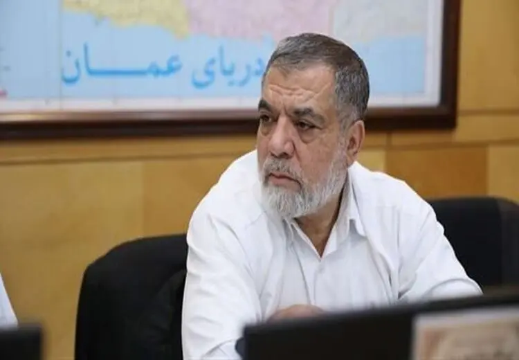ادعای یک نماینده: ترامپ شکست برابر ایران را پذیرفت