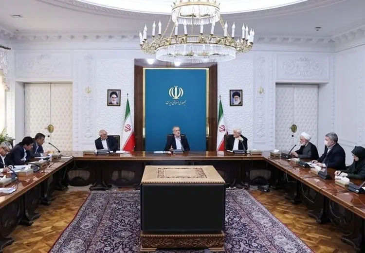 پزشکیان: افراد یا گروه‌هایی که اسناد و مدارکی در زمینه حوادث دی‌ماه دارند، ارائه کنند

