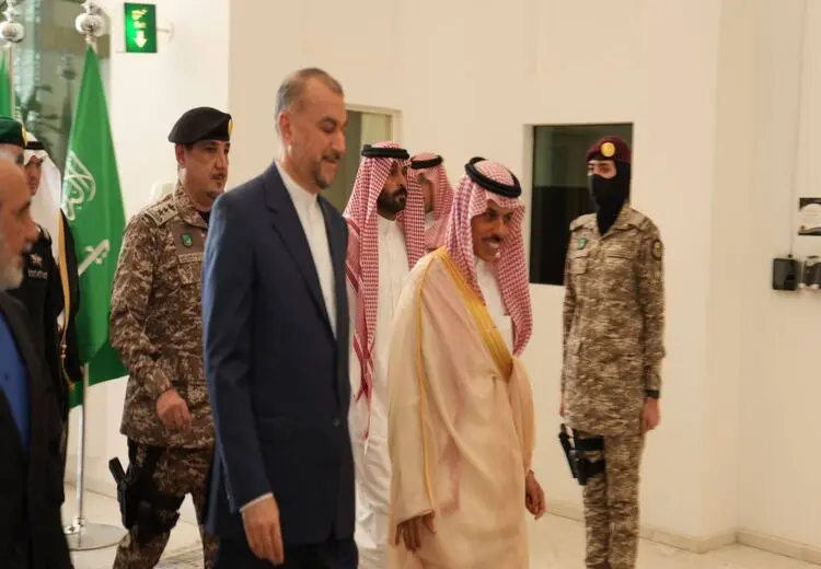  ‏گارد تشریفات زن در استقبال از امیرعبداللهیان در عربستان