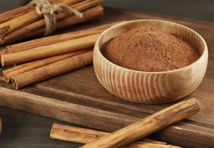 چرا باید هر روز دارچین بخوریم؟
