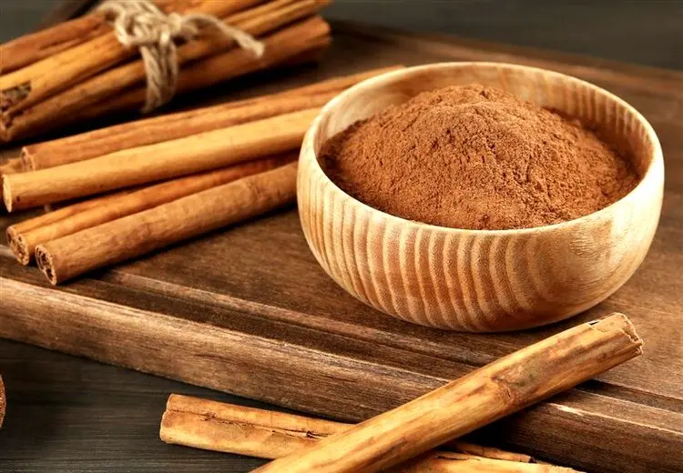 چرا باید هر روز دارچین بخوریم؟
