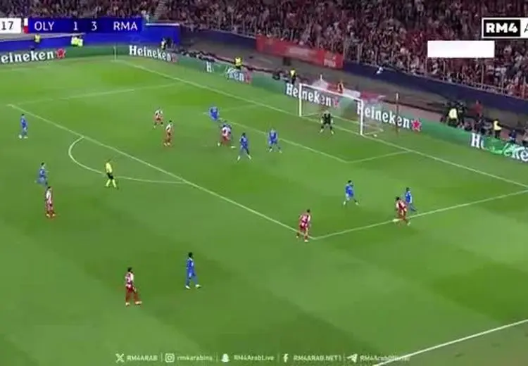 صحنه گل زدن مهدی طارمی به رئال مادرید