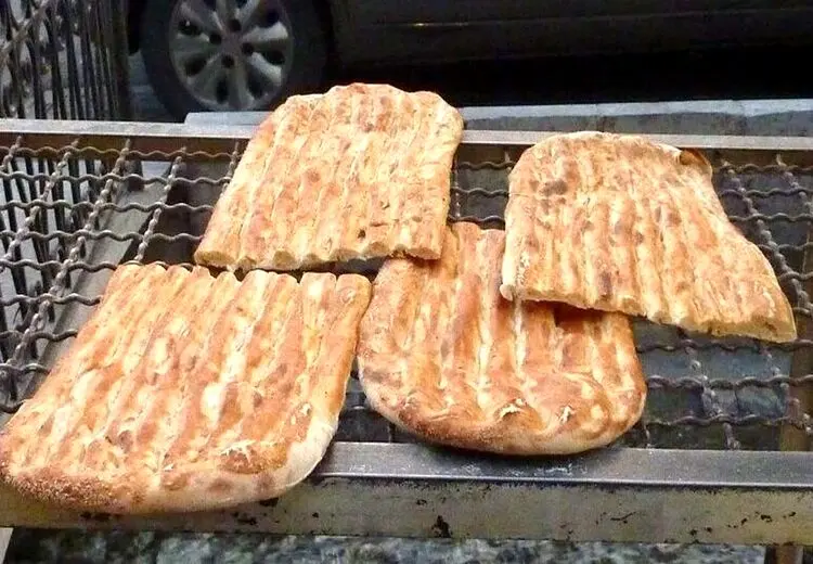 غم قیمت‌گذاری نان