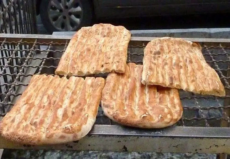 غم قیمت‌گذاری نان